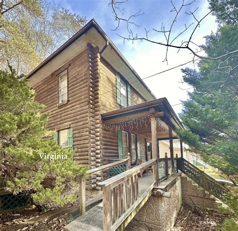 log sided homes Archives - Old Houses Under $100K