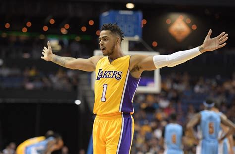 篮球直播：nba直播 cba直播 热门球星：詹姆斯 库里 哈登 保罗 邓肯 科比 欧文 杜兰特 奥尼尔 韦德 波什 林书豪 纳什 格里芬. NBA直播：湖人vs开拓者在线视频直播地址