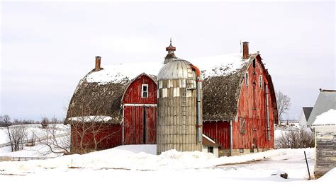 Rustic Barn In Winter Photograph By Deshagen Photography Fine Art America