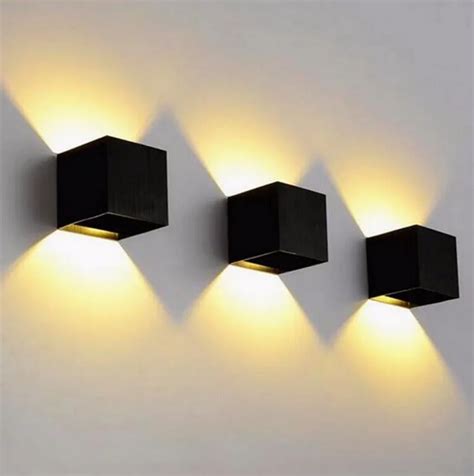 Dimmable 10w Adjustable Surface Mounted Outdoor Cube Led Wall Light