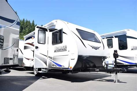 2016 New Lance 1575 Travel Trailer In Oregon Or