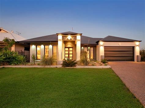 Toll brothers modern single story $1.1m+, las vegas strip views, pool, 3853 sqft, 3bd, 3ba, 4car. 21 house facade ideas | Facade house, Tropical house ...