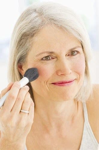 Check spelling or type a new query. 5 Professional Makeup Tips For Older Women Who Use Minimal ...