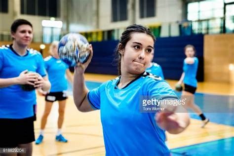 Female Handball Player Throwing Ball Handball Players Handball Pictures