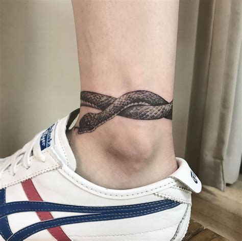20 Traditional Snake Tattoo Designs On Ankles PetPress Snake Ankle