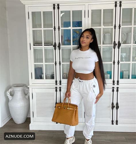 Jordyn Woods Sexy Poses Braless Showing Off Her Big Tits And Nipples