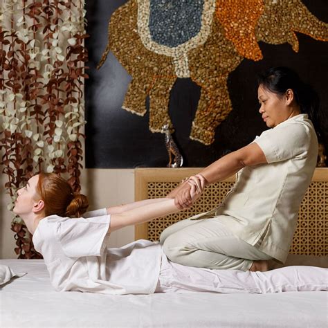 Pampering Body Massages In Singapore That Suit All Budgets Her World Singapore
