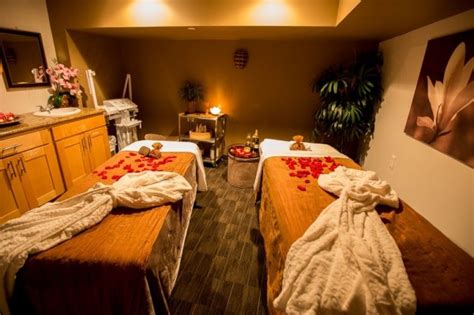 alleviating whispering waters day spa find deals with the spa and wellness t card spa week