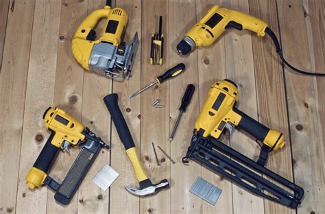 7 Types Of Power Tools For Cutting Wood And When To Use Them