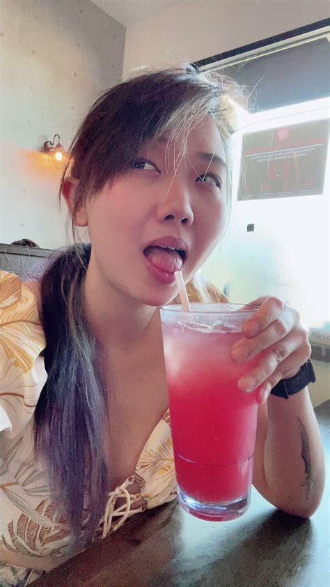🍖 Harriet Sugarcookie 🍖 On Twitter Me Trying To Flirt With Him