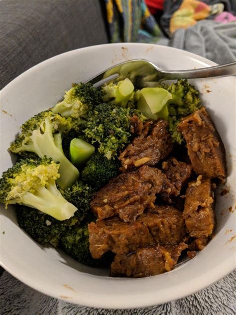 When hot, add the bites and fry a couple minutes per side, turning as needed. Mongolian seitan and garlic broccoli : veganrecipes ...