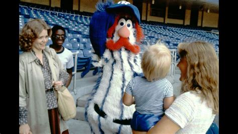 Meet The Woman Behind The 1980s Yankees Mascot Dandy Youtube