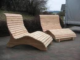 Maybe you would like to learn more about one of these? Bildergebnis für holzliege garten | Holzliege, Holz ...