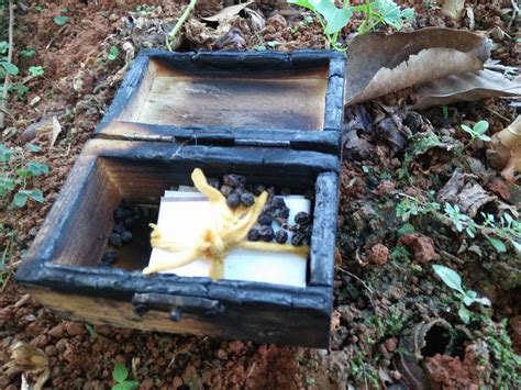 Cara mengamalkan ayat ini untuk membatalkan sihir pemisah suami dan isteri: Jumpa Kotak Terbakar, Gambar, Rupanya Sihir Pemisah Suami ...