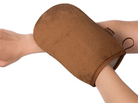 OUT OF STOCK NO LONGER AVAILABLE Deluxe Self Tanning Applicator Mitt
