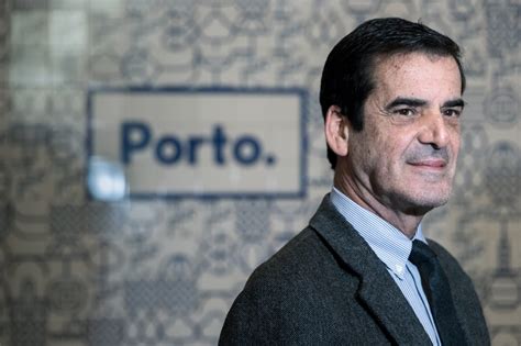 De agosto de 1984 a outubro de 1986, esteve na c.n.n. Rui Moreira quer pedir ao Governo suspensão da ...