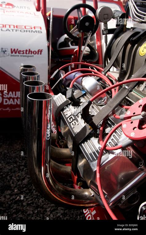 V8 Tractor Pulling Engine Powerful Hi Res Stock Photography And Images