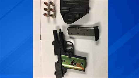 Loaded Gun Discovered In Carry On Luggage At Midway Abc7 Chicago