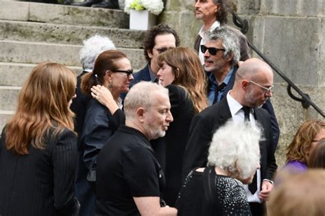 Mort De Jane Birkin Le Compagnon De Lou Doillon Lui Rend Un Hommage