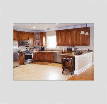 The fairmont door style in a maple caramel jute glaze finish pairs well with the the granite countertop and patterned backsplash. Maple Glaze | Kitchen, Kitchen cabinets, Maple glaze