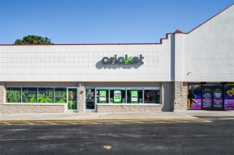 Grocery Anchored Shopping Center | High Cap Rate Deal! | $1.32M+ NOI