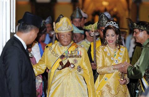 Mas kahwin adalah hak mutlak isteri sebagai perakuan kasih dan tanggungjawab suami ke atas isteri. SENARAI RAJA DAN SULTAN DI MALAYSIA. - Kacang Dal