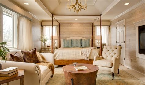 Maybe you would like to learn more about one of these? 10 Paint Color Options Suitable For The Master Bedroom