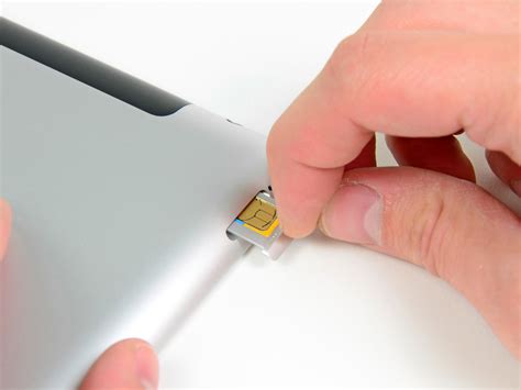 Apple iphones have always depended on sim card removal tools for taking the sim card out. iPad 2 GSM SIM Card Replacement - iFixit