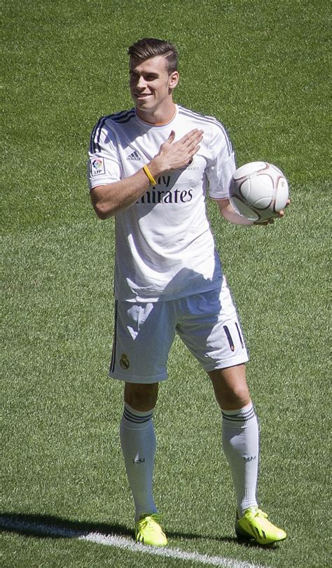 Sus goles, estadísticas, vídeos y mejores imágenes. Gareth Bale - Wikipedia