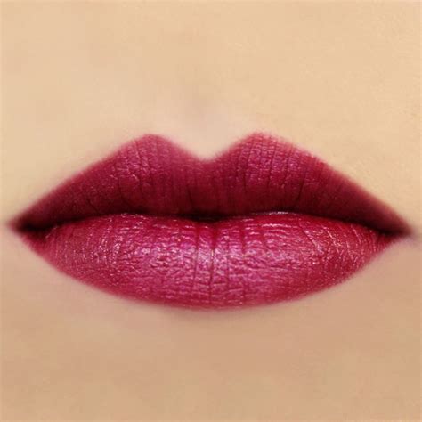 good mat lipstick plum colour lipstick