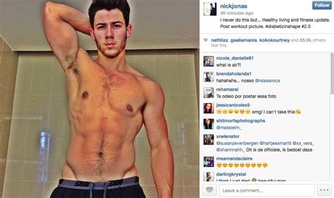 Nick Jonas Posts Shirtless Selfie