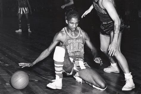 Legendary Harlem Globetrotter Dead At 89