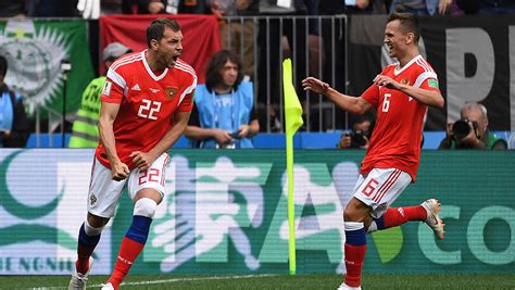 wm 2018 eröffnungsspiel russland startet mit 5 0 auftaktsieg gegen saudi arabien