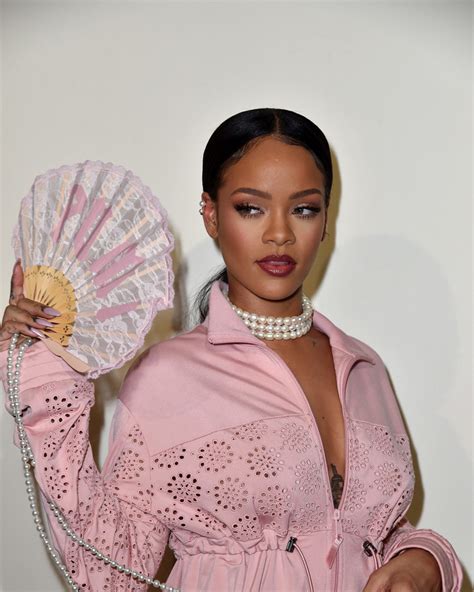 Fenty Beauty Everything We Know About Rihannas Makeup Line So Far