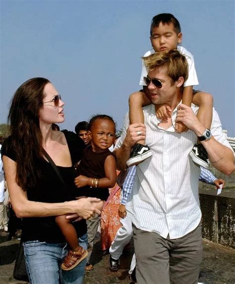 Brad Pitt And Angelina Jolies Love Story From First Meeting To