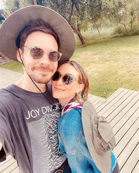 Hilary Duff And Matthew Koma Head To South Africa For A Wild Honeymoon