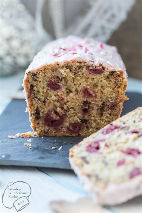 Doch was, wenn die mengenangaben auf eine springform zugeschnitten sind, du aber lieber einen blechkuchen backen willst? Cherrylove aus dem Backofen Schoko-Kirsch-Kuchen (Kastenform)
