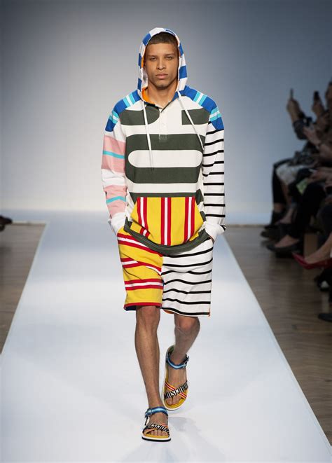 MOSCHINO SPRING SUMMER 2015 MEN'S COLLECTION | The Skinny Beep