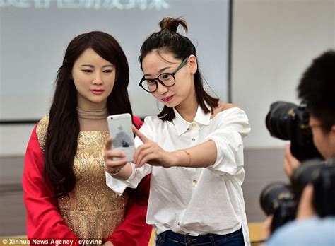 Chinese Inventor Unveils Jia Jia The Most Realistic Robot Ever Daily Mail Online