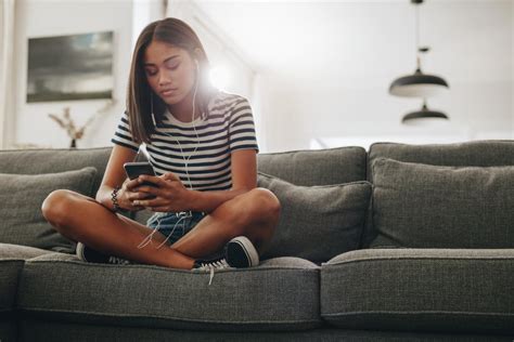How Social Media Can Impact Addiction Teen Addiction Rehab