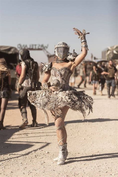 Check Out Some Of The Worlds Greatest Post Apocalyptic Costumes Wasteland Weekend Post