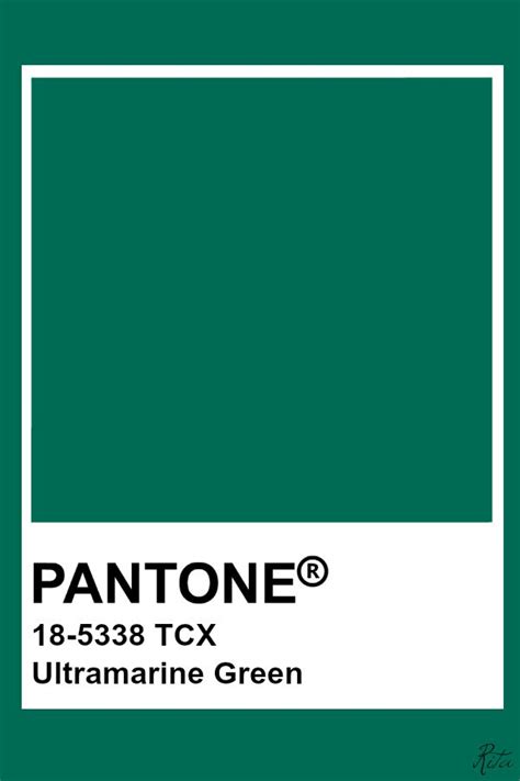 'pon a hill a green bird sat her owlets in a green felt hat her fortune was a wish. Pantone Ultramarine Green | Inspiração de cores, Paleta de ...