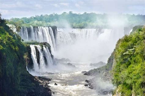 Tour A Las Cataratas Del Iguazú Visita Brasil Argentina Y Paraguay En