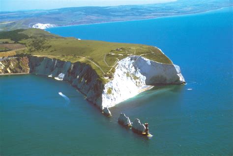 2 (1 shower room, 1 bathroom) key kitchen facilities: PGL Isle of Wight Enquiry - Merton Pisces Swimming Club