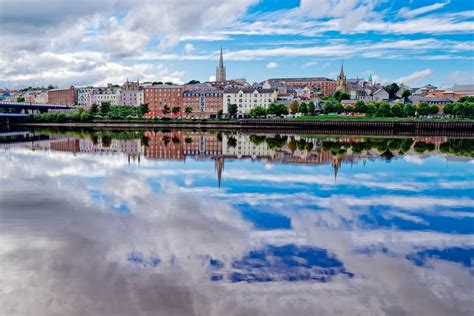Derry City Guide What To Do On A Weekend In Northern Irelands Second