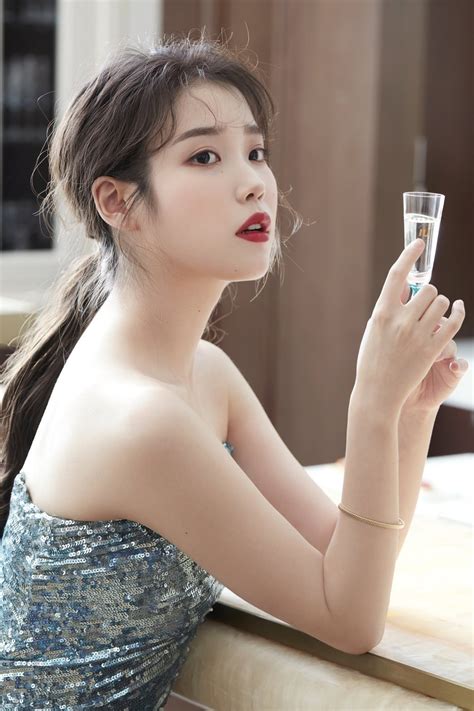 Iu For Chamisul Secret Bar X Vogue Korea Celebrity Photos And Videos Onehallyu
