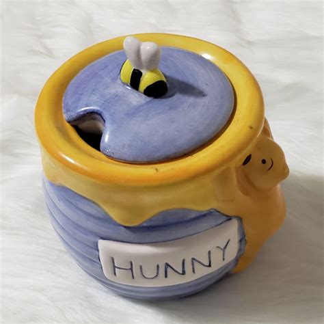 Classic Winnie The Pooh Hunny Pot Clay Art Ceramics Pottery Art