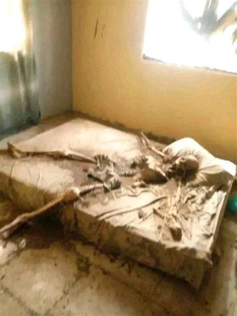 Man Decomposed Skeleton Found On His Bed Four Years After