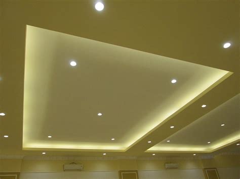 Plafon rumah dengan bahan glass fiber reinforced cement board (grc) saat ini sangat populer digunakan karena selain harganya cukup ekonomis. Contoh Plafon Teras Dari Triplek