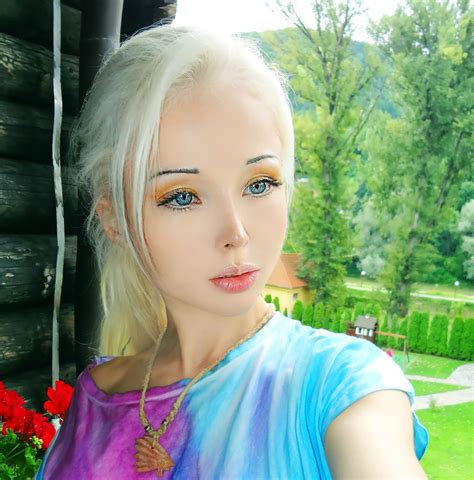 Valeria Lukyanova Model Barbie Blonde Cosplay Fetish Sexy Babe